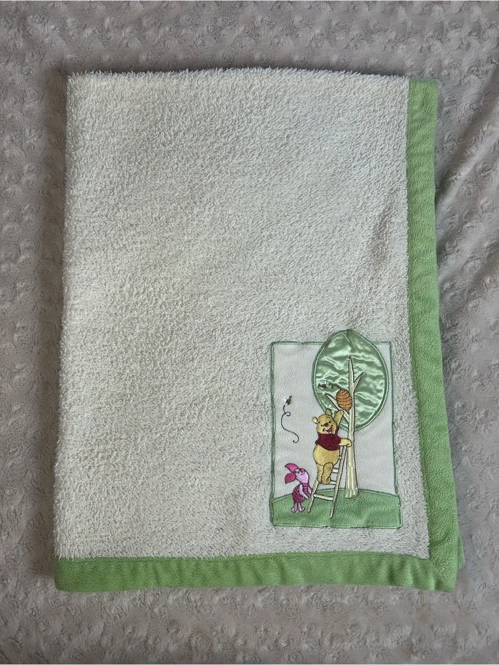 Disney Baby Pooh Piglet Blanket Tree Cream Green Edge Bee Hive Ladder Security